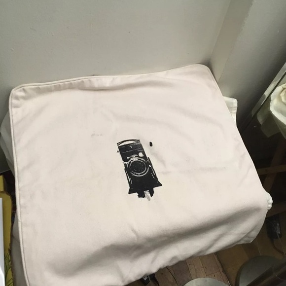 Set Of 2 Pottery Barn Zippered Pillow Covers  20 X 20 100% Cotton - Picture 10 of 15